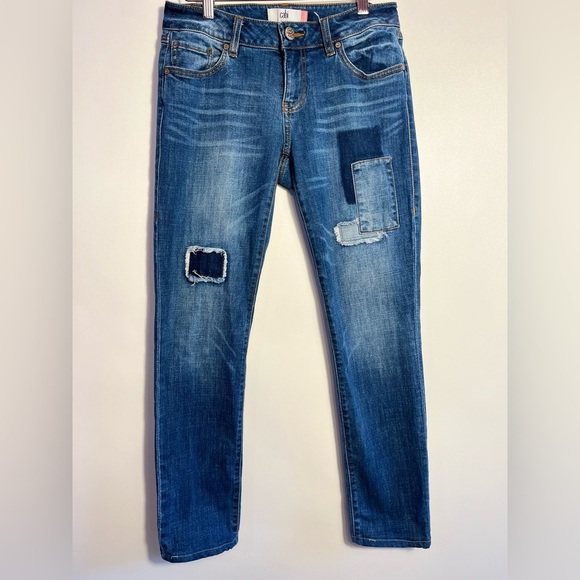 Cabi Slim Boyfriend Jeans Low Rise Straight Patchwork Size 2 - Picture 2 of 9